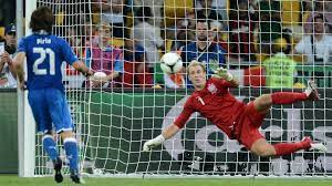 Panenka là gì? Chia sẻ cách sút quả Panenka chính xác nhất 4 Lưu ý khi thực hiện cú đá phạt Panenka